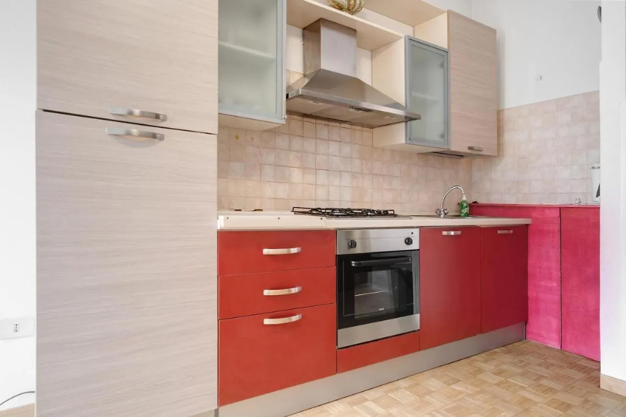 Apartment Achilla 2 Appartamenti Torri Del Benaco