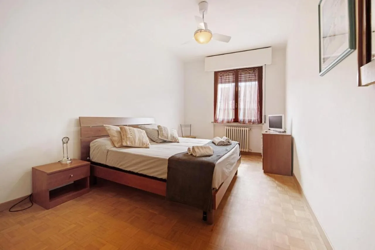 Achilla 2 Appartamenti Torri Del Benaco Apartment